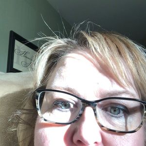 Meet your Posher, Nancy